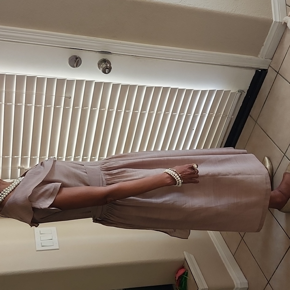 Dress - Picture 4 of 5
